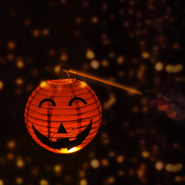 Lantern Stick with Light, Uiter LED Electronic Lantern Sticks 6 Pack